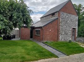 Le 43 - Gîte rural 3 épis, près de Binche, Thuin et Mons，位于Merbes-le-Château的酒店