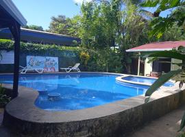 La Casona Eco-Lodge Tortuguero，位于托尔图格罗的酒店