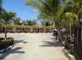 Apart Hotel Sol del Caribe，位于奥莫阿的酒店