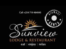 Sunview Lodge & Restaurant，位于Kibwezi的酒店