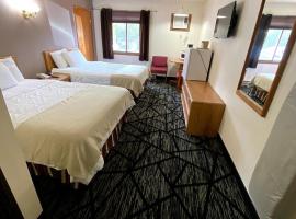 Woodland Inn & Suites，位于Medford的汽车旅馆