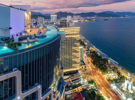 Panorama Beachfront Nha Trang，位于芽庄的公寓