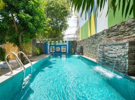 S Villa Đà Nẵng Gần Biển，位于岘港的酒店