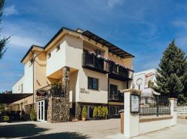 Apartmány Teddy Bojnice，位于波切尼斯的酒店