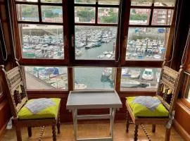 Utsa Eski -Piso con encanto en 1ª linea de puerto