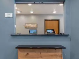 WoodSpring Suites Austin Northwest