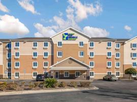 Extended Stay America Select Suites - Jacksonville - North，位于杰克逊维尔杰克逊维尔北的酒店