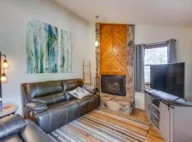 Cozy Angel Fire Condo Walk to Ski Lift!