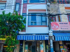 QUYNHONHOMESTAY11B-HAI BA TRUNG，位于归仁的酒店