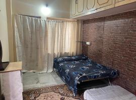 Lovely studio Room in Hyderabad，位于Secunderabad的酒店