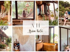 Nhà Gỗ An Trăm Tuổi - Chill Garden Lakeview，位于河内的木屋