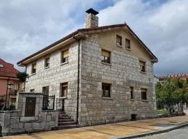 Los Kukos Casa Rural