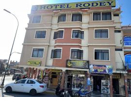 Hotel RODEY，位于Huaquillas通贝斯机场 - TBP附近的酒店