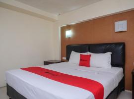 RedDoorz Plus At Grand Populer Hotel，位于马卡萨的酒店
