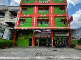 Capital O 93285 Residence Hotel Syariah，位于棉兰棉兰机场 - MES附近的酒店