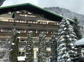 Hotel Sonnleiten，位于雷特温克尔的酒店