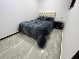 Apartamento privado 2BR, 2BTH, Parking,Tv,wifi