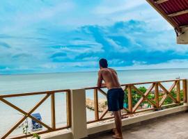Merakai Hostel Rincon del Mar，位于Rincón的酒店