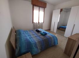 IZZ1 Apartments - Motor Valley - Posto Auto Privato，位于福尔米吉内的公寓