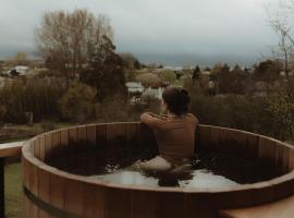 The Eco Cabin Tasmania，位于德洛兰的住宿加早餐旅馆