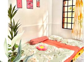 Homestay YẾN HÒA，位于Ấp Bình Hưng的酒店