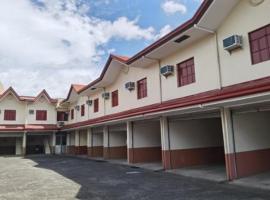 Ridge Park Hotel，位于圣巴勃罗的酒店