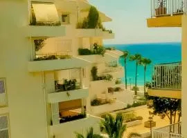 Apartamento primera línea con acceso privado a la playa