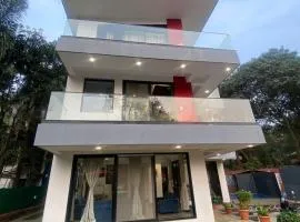 West Valley Villa , Casa Raywood