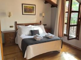Pensión Casa Morán，位于贝尼亚的酒店