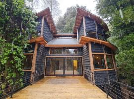 Mágica Casa Enclavada en el Corazón del Bosque，位于惠洛惠洛的酒店
