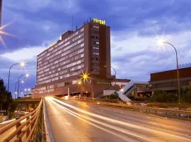 Hotel Chamartin The One