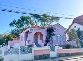 Chalet do Eléctrico 92'，位于辛特拉的酒店