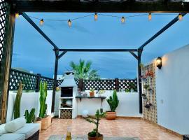 Casa Mirantilla, casa con mucho encanto a 300mtr de la playa，位于阿瓜阿马加的乡村别墅