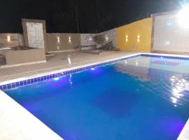 Chacara com piscina，位于伊图的酒店