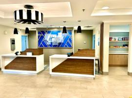 Holiday Inn Express & Suites Dewitt - Syracuse by IHG，位于东叙拉古的酒店