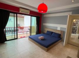 Petunya Phuket Guest House，位于Ban Huai Luk (1)的住宿加早餐旅馆