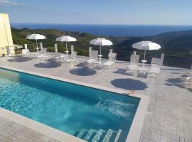 Tenuta Vallina - Golfo di Policastro，位于Tortorella的带泳池的酒店