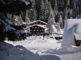 阿尔卑斯山海姆斯皮兹酒店，位于加尔盖伦维尔格尔登滑雪缆车附近的酒店