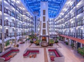 MPM吉尼斯酒店，位于班斯科的酒店