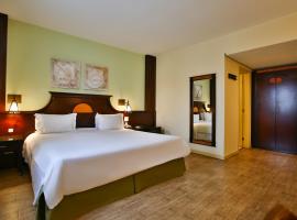 库里提巴巴特尔全美高级酒店，位于库里提巴的酒店