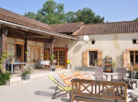 L'Eveil des Sens，位于Auriébat的酒店