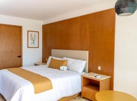 Hotel 5 Inn Select，位于Rancho de la Cruz德尔巴乔机场 - BJX附近的酒店