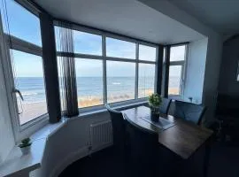 Seaviews Apartment 2, Whitley Bay Sea Front