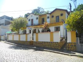 Hotel Madrid，位于门德斯的酒店