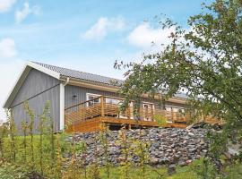 4 star holiday home in Frillesås-By Traum，位于Frillesås的酒店