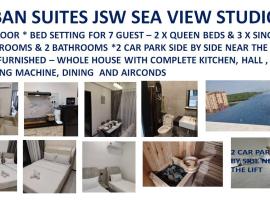 URBAN SUITES JSW STUDIO 3 ROOMS COMMERCIAL CONDO，位于日落洞的公寓式酒店