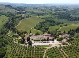 Agriturismo Bio Fattoria Bacio，位于切塔尔多的带泳池的酒店