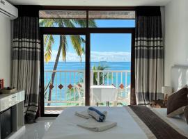 Heron Beach Hotel - The Best Maldivian Getaway in Dhiffushi,Maldives，位于迪弗西的海滩短租房