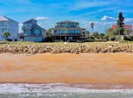 Chic Home: Ocean Views, Hot Tub & Game Room!