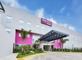 City Express Suites by Marriott Playa del Carmen